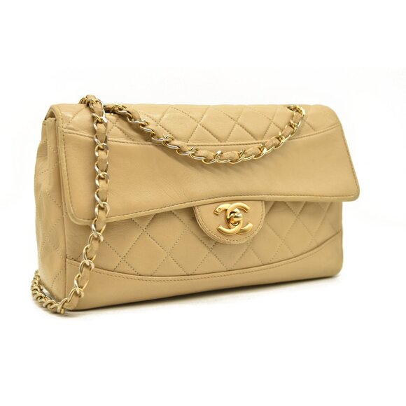 CHANEL Quilted CC Single Flap Shoulder Bag Matelasse Leather Chain - Picture 2 of 16